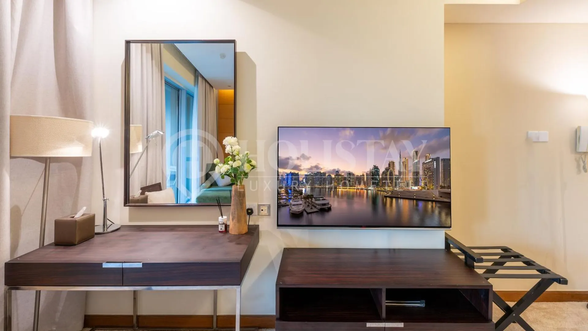 Holistay Luxury Homes - Burj Khalifa View - Direct Access Dubai Mall شقة