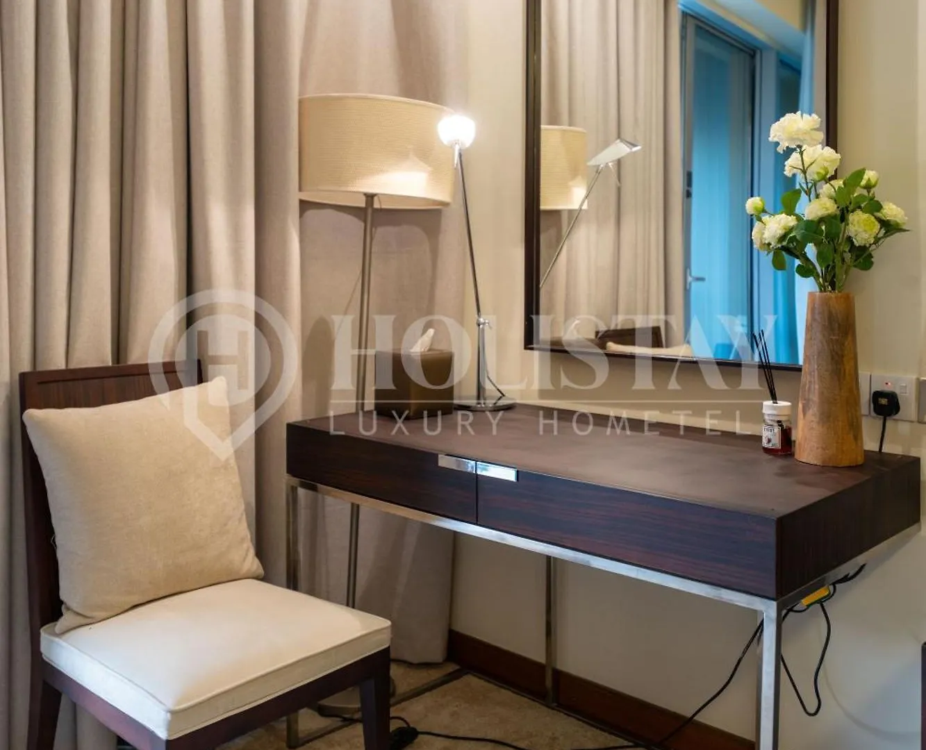 Holistay Luxury Homes - Burj Khalifa View - Direct Access Dubai Mall شقة