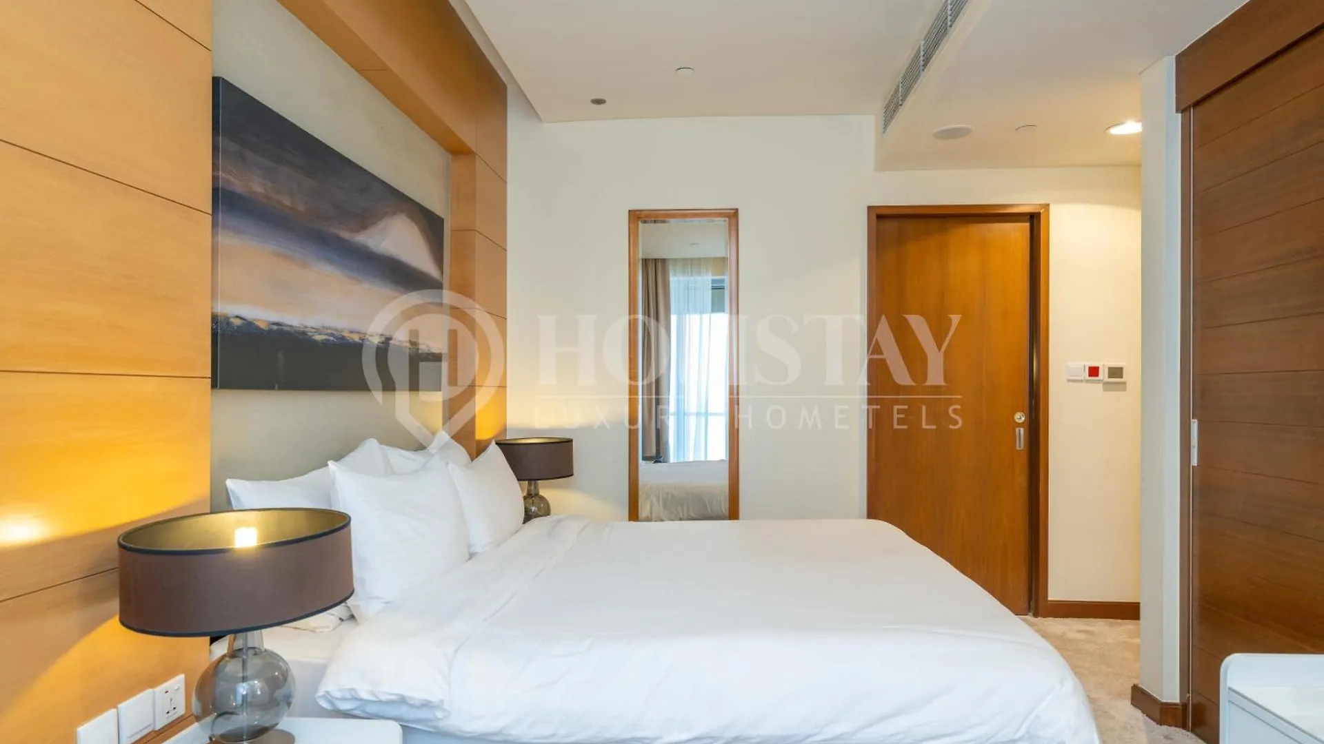 شقة Holistay Luxury Homes - Burj Khalifa View - Direct Access Dubai Mall الإمارات العربية المتحدة