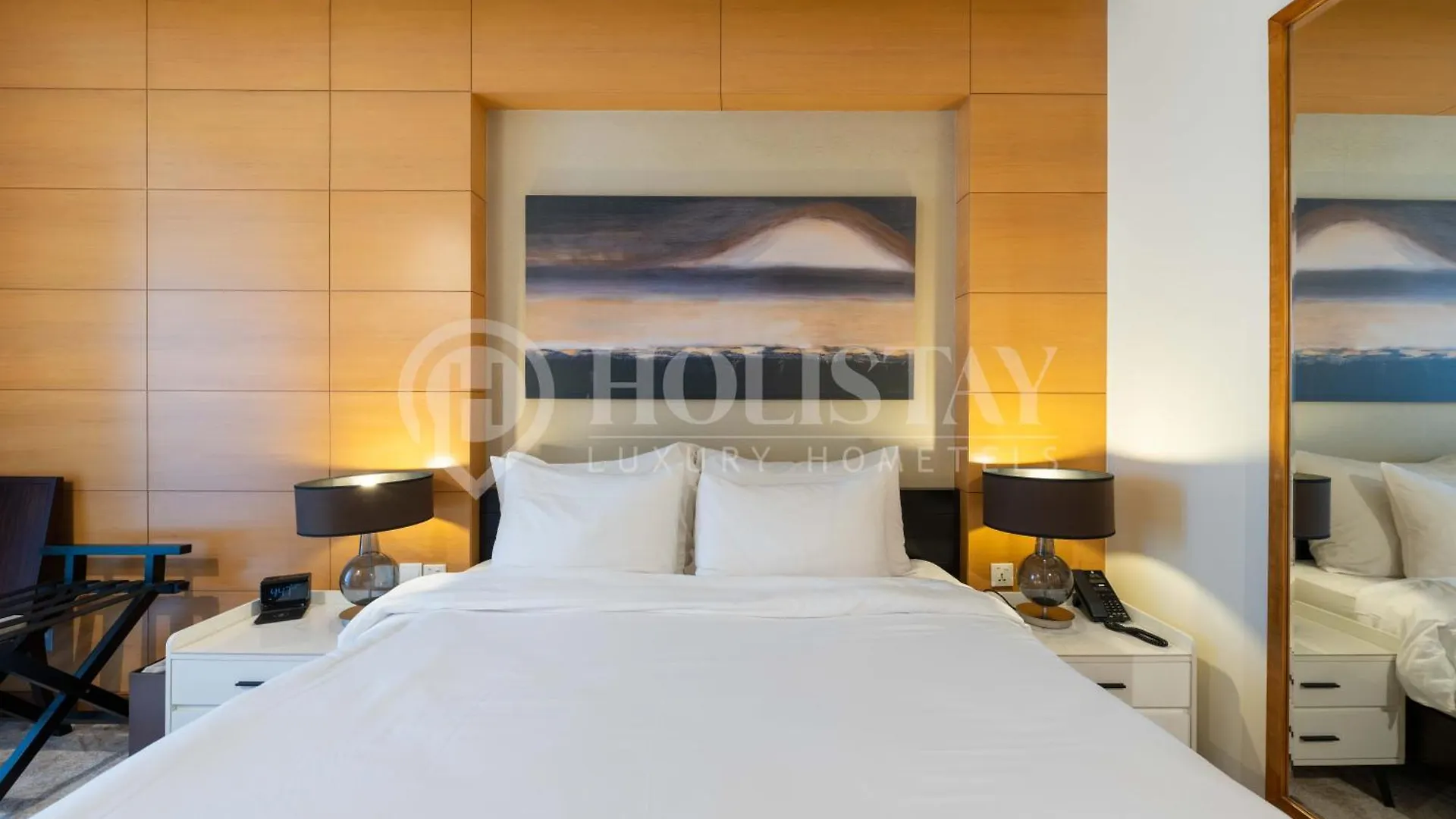 Holistay Luxury Homes - Burj Khalifa View - Direct Access Dubai Mall