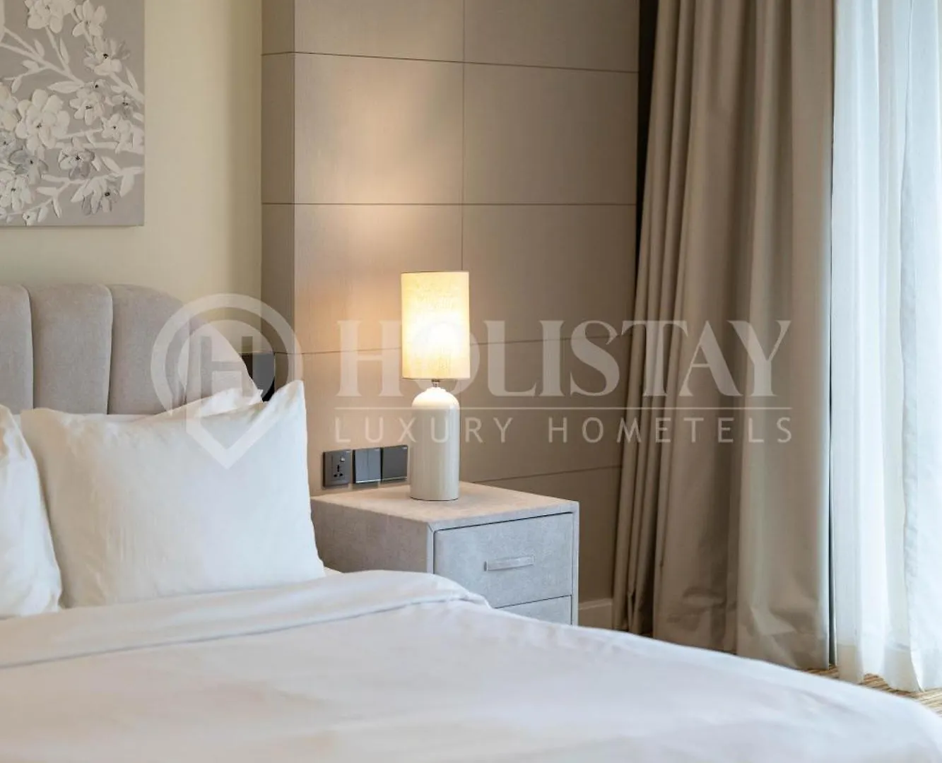 Holistay Luxury Homes - Burj Khalifa View - Direct Access Dubai Mall شقة