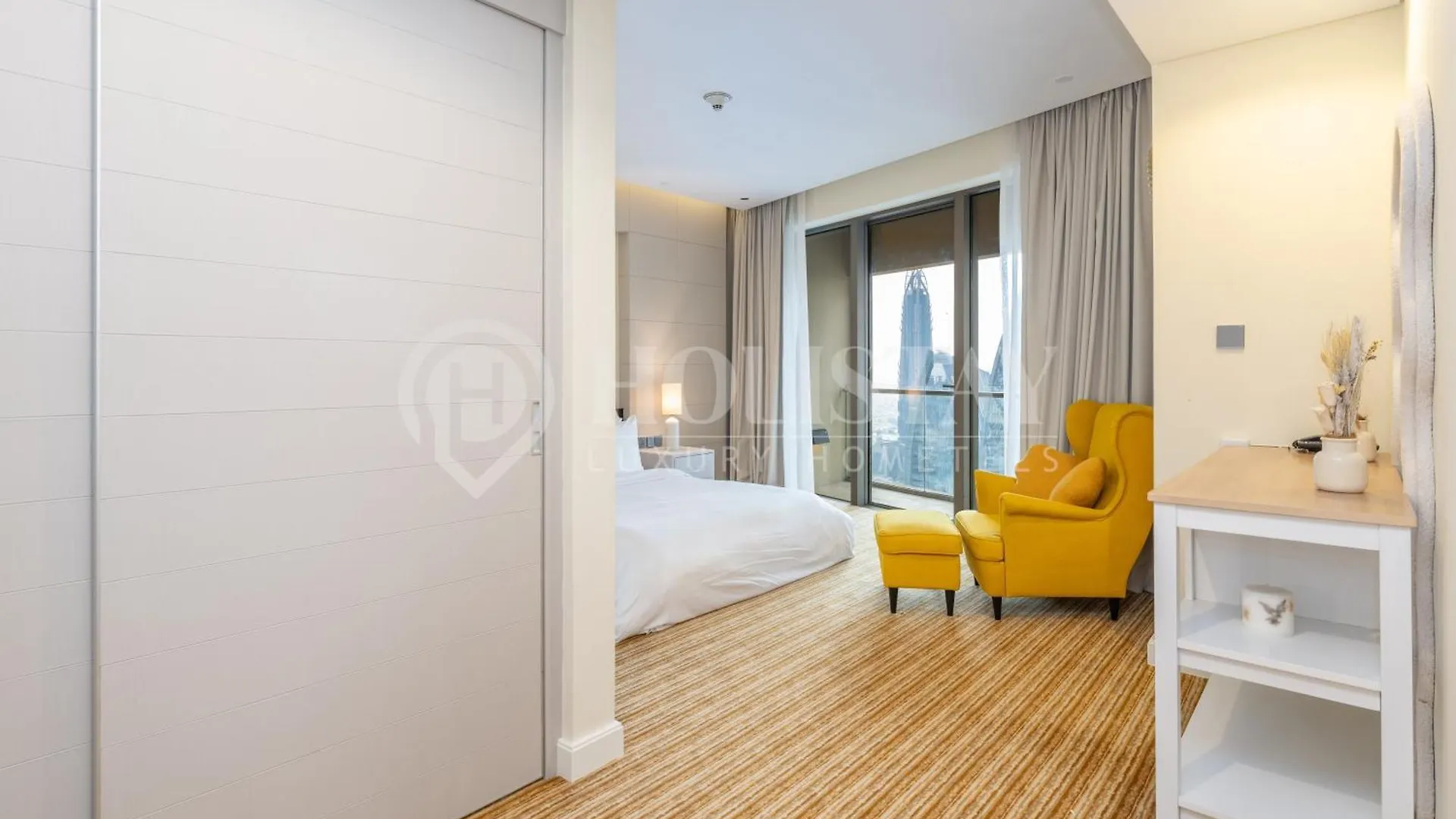 Holistay Luxury Homes - Burj Khalifa View - Direct Access Dubai Mall شقة